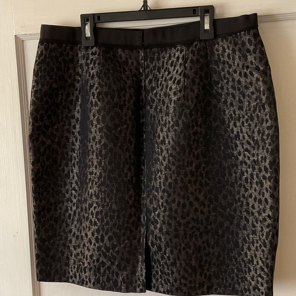 Ann Taylor Black Leopard Pencil Skirt - Picture 4 of 6